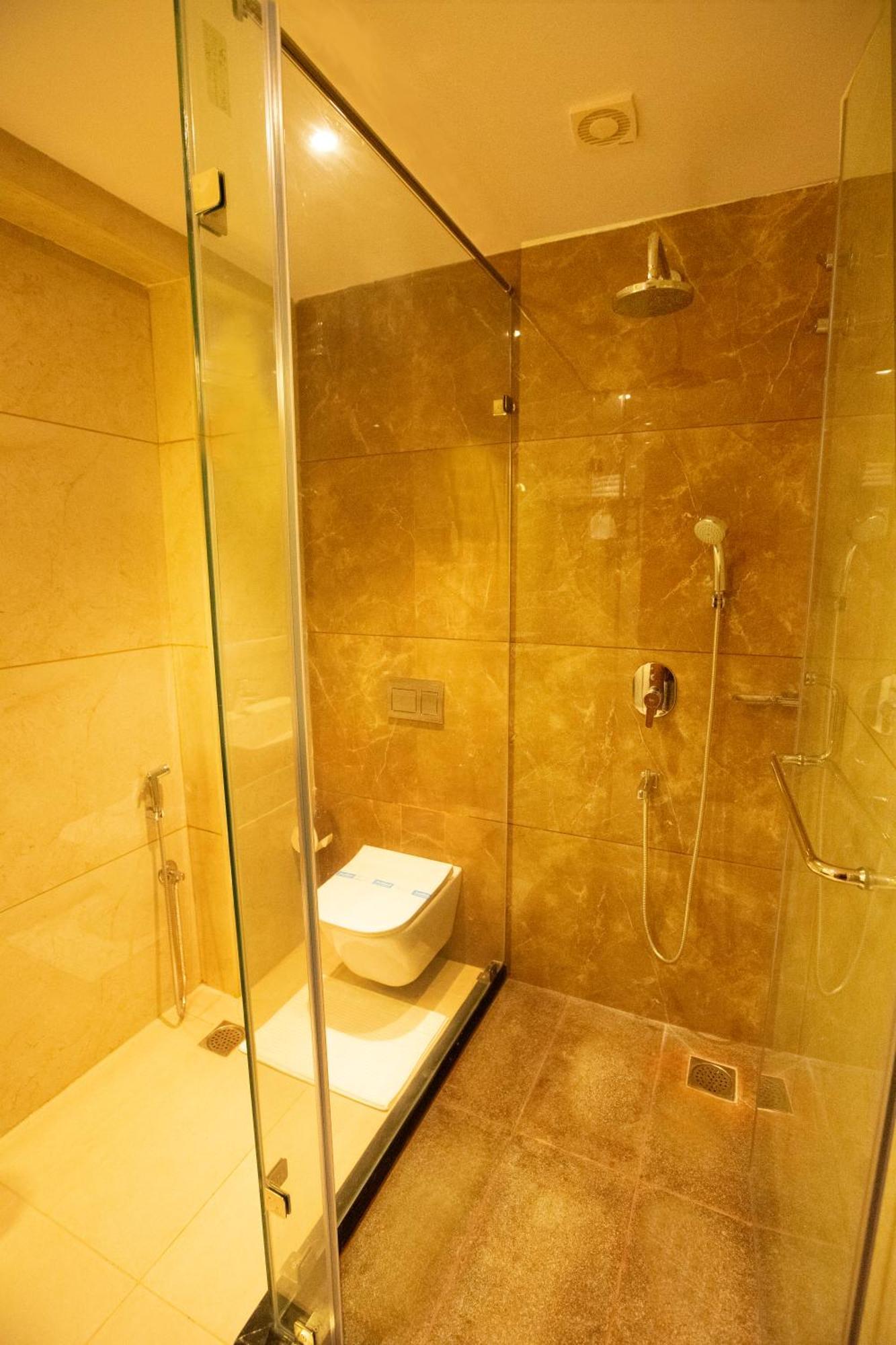 Golden Fortune Inn Hotel Бангалор Экстерьер фото
