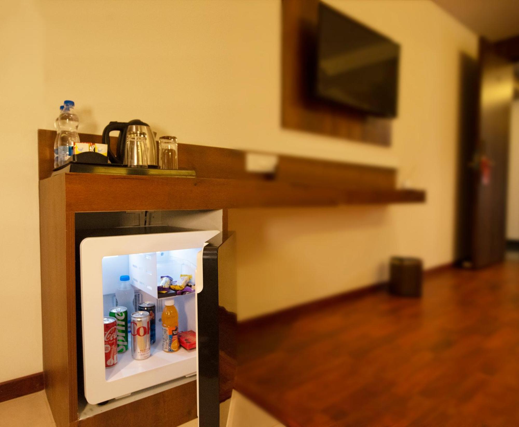 Golden Fortune Inn Hotel Бангалор Экстерьер фото